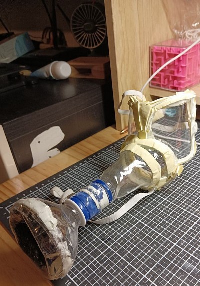 最近有新冠病毒，所以我做了這個防毒面具。